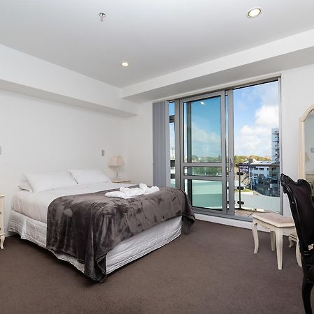 Beautiful Central Home With Balcony Auckland City エクステリア 写真