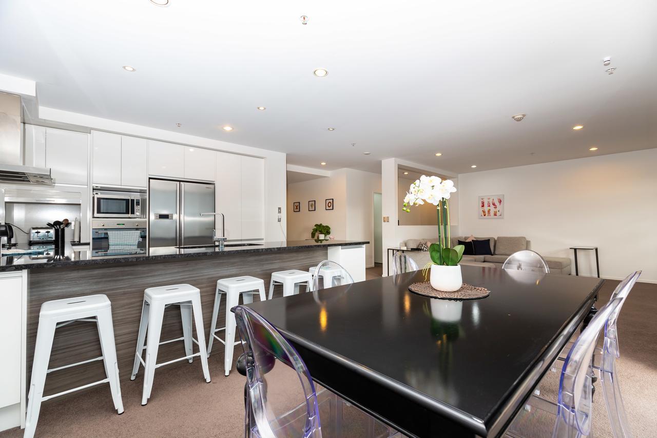 Beautiful Central Home With Balcony Auckland City エクステリア 写真
